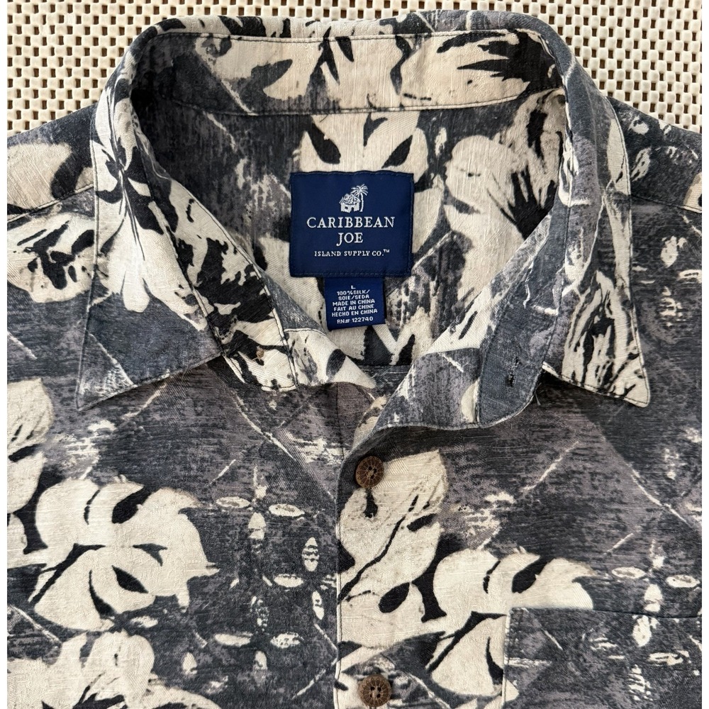 Caribbean Joe Mens SS Button Down Shirt 100% Silk Hawaiian Floral Size Large